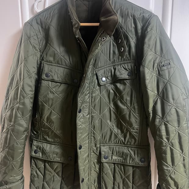 바버 인터내셔널 에리얼 퀼팅