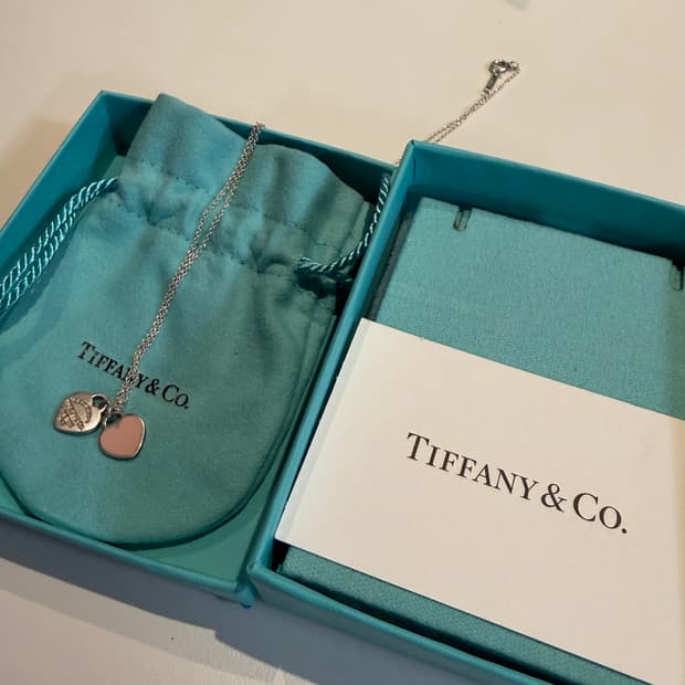 티파니앤코 더블하트 핑크 목걸이