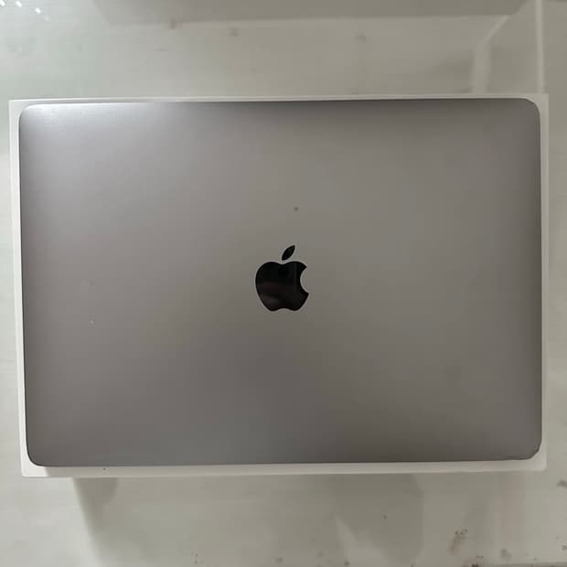 Macbook Air Retina 13 inch (2019)