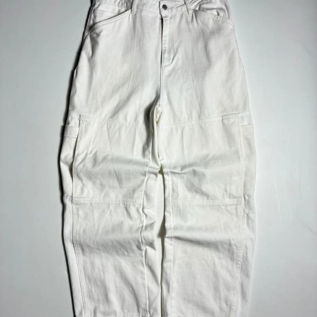 인사일런스 24FW 화이트 패널드 워크 팬츠 R3029