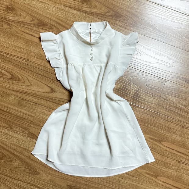 빈티지 화이트 날개 반팔 블라우스 달천깔 히메갸루 로걀 라떼 발레코어