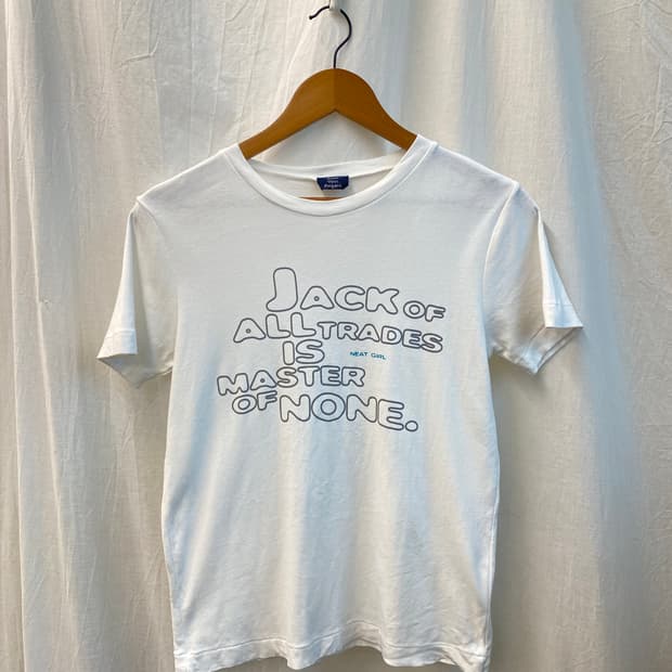 화이트 레터링 반팔티셔츠(M)