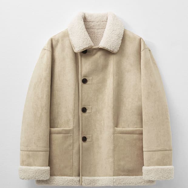 몽돌 리버시블 스웨이드 무스탕 베이지