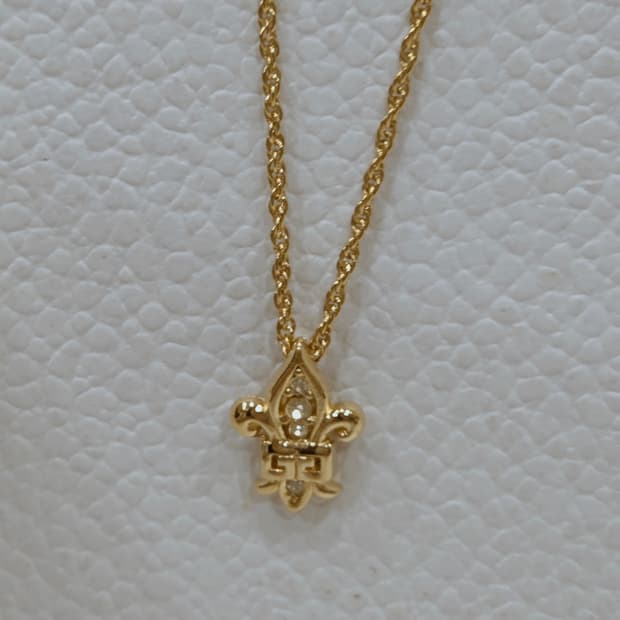 지방시 금장 G로고 백합 문장 명품 목걸이