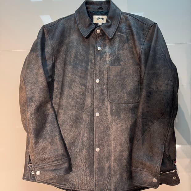 스투시 레더 오버셔츠 워시드 블랙