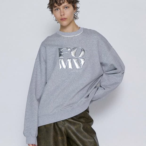 메종스페셜 폼 퍼프 풀오버 맨투맨