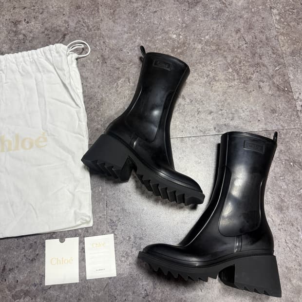 끌로에 베티 러버부츠 37