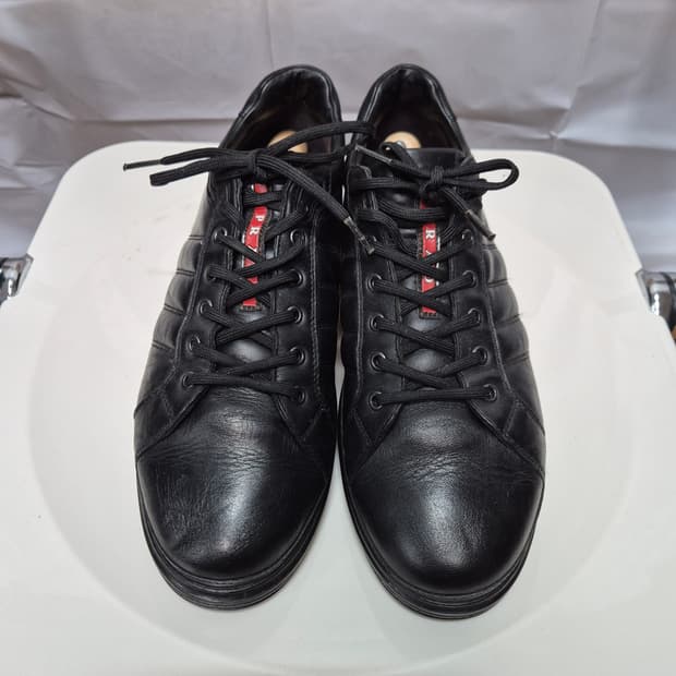 프라다 스니커즈 