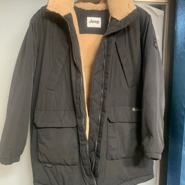 지프 쉐르파 뽀글이 xl다운패딩 판매합니다 !