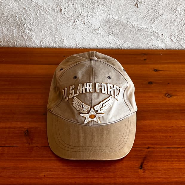 토이즈맥코이 캡