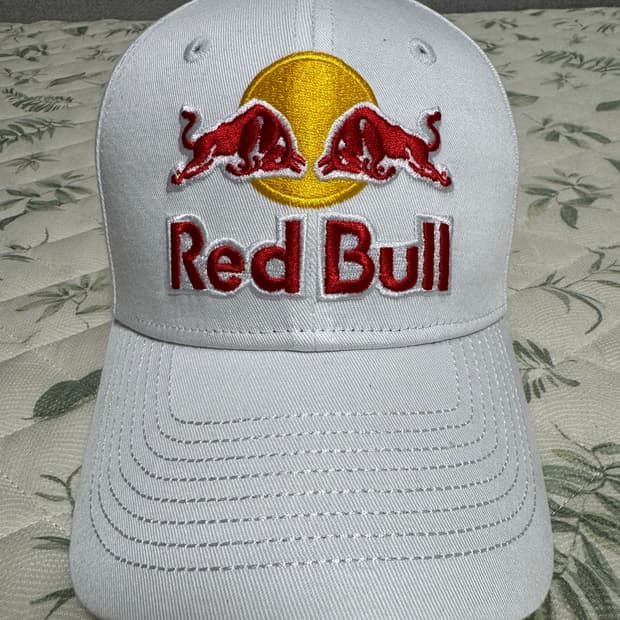 뉴에라 x red bull bc one 스냅백