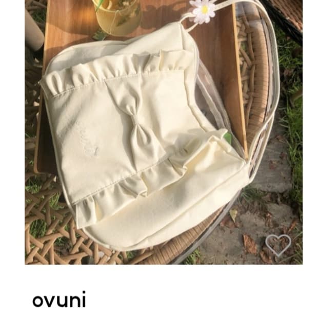 오부니(ovuni) 리본 러플백 (수수료x)
