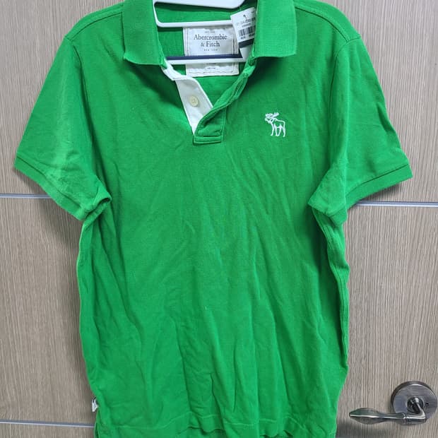 새상품 아베크롬비 카라 반팔티 xxl