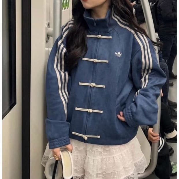 아디다스 차이니즈 네이비 블루 중티다스