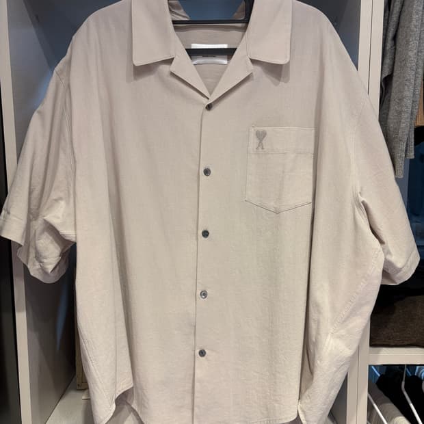 아미 베이지M 반팔셔츠