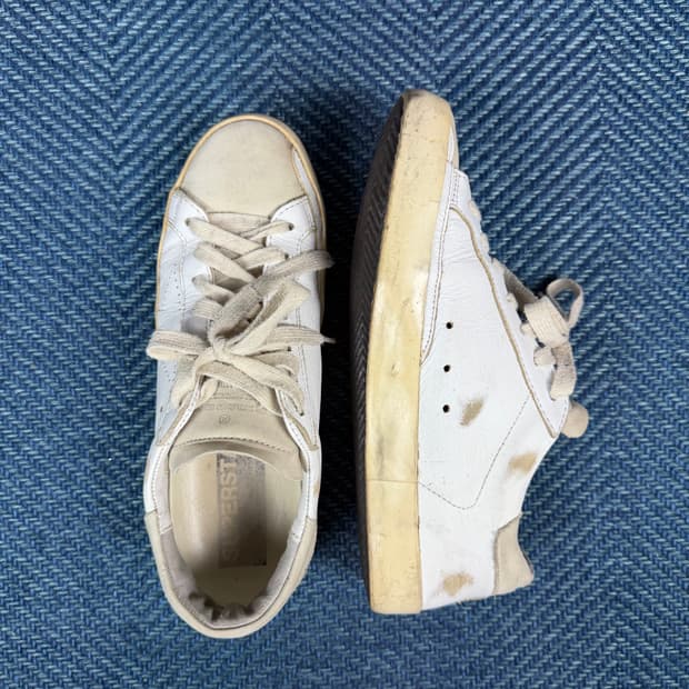 골든구스 슈퍼스타 화이트 로우탑 (사이즈 41)