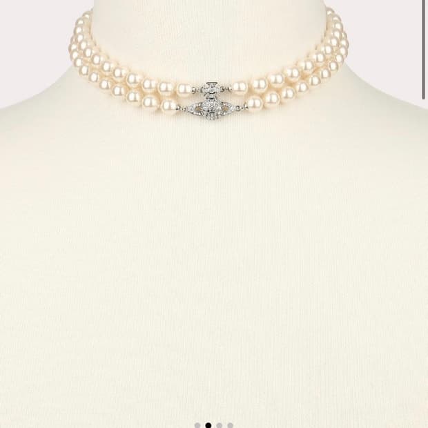 풀박스) 비비안 웨스트우드 그라지에라 펄 초커 목걸이