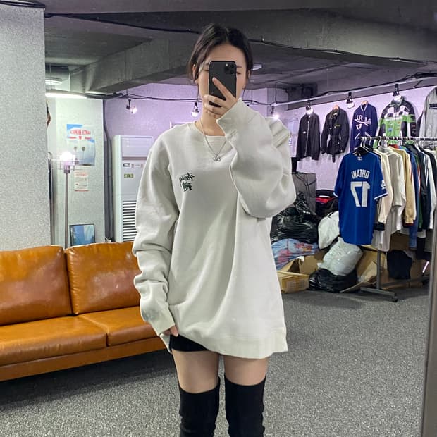 스투시 트라이브 빅로고 박시핏 맨투맨B2961