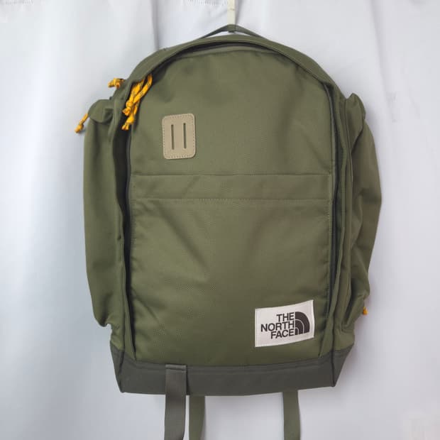 새상품급) 노스페이스 버클리 데이팩 학생 백팩 가방