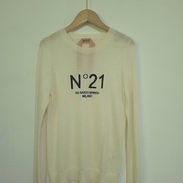 N21 넘버투엔티원 버진울100 로고 니트 IT40