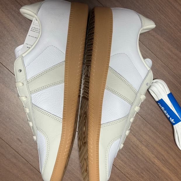 아디다스 독일군 흰색 265 새상품