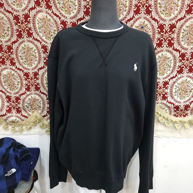 폴로 랄프로렌 블랙 맨투맨

