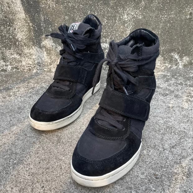 [38] ASH 스웨이드 위지 스니커즈 245