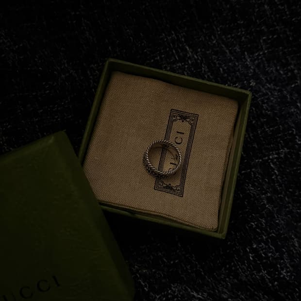 GUCCI 인터로킹 G 플라워 링