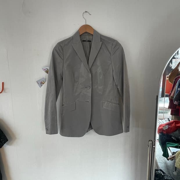 BOSS 슬림핏 사틴그레이 자켓