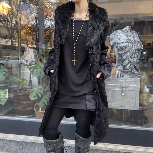 00s 조지 바로크 페이크 퍼 코트