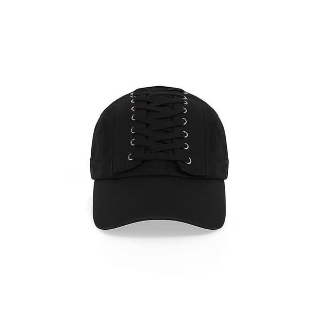 yquici 이퀴시 아일렛 레이스 캡 블랙