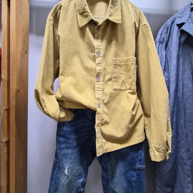 비이커 코듀로이 박시셔츠