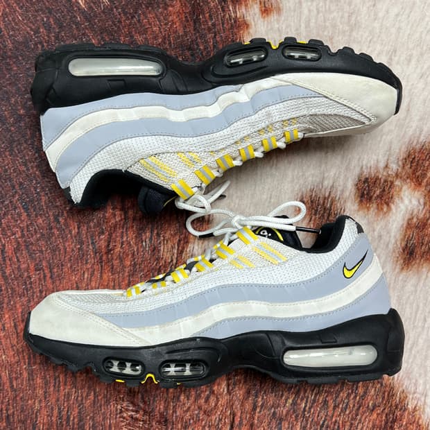 [290] 나이키 에어맥스 95 에센셜 화이트 투어 옐로우