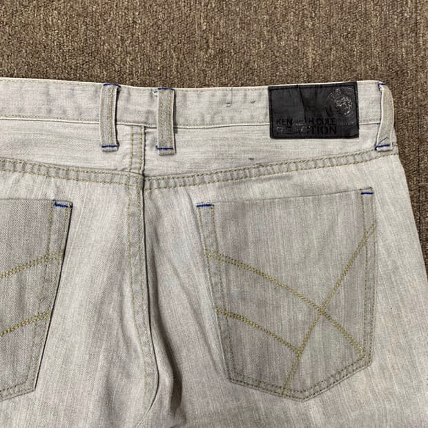 [36] 케네스 콜 리액션 스트레이트핏 데님팬츠