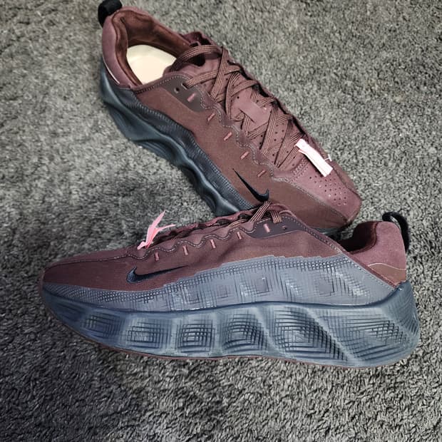 나이키 아바로버 버건디 275사이즈