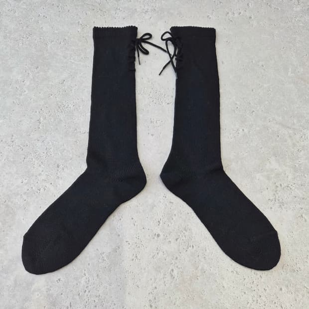 블랙 크로스끈 리본 니삭스 롱양말