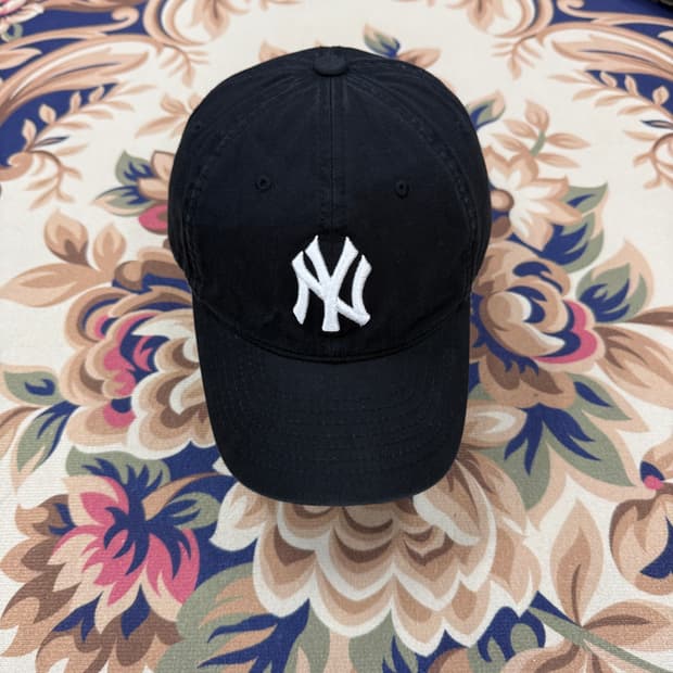 엠엘비MLB 뉴욕양키즈 볼캡(블랙,검흰)