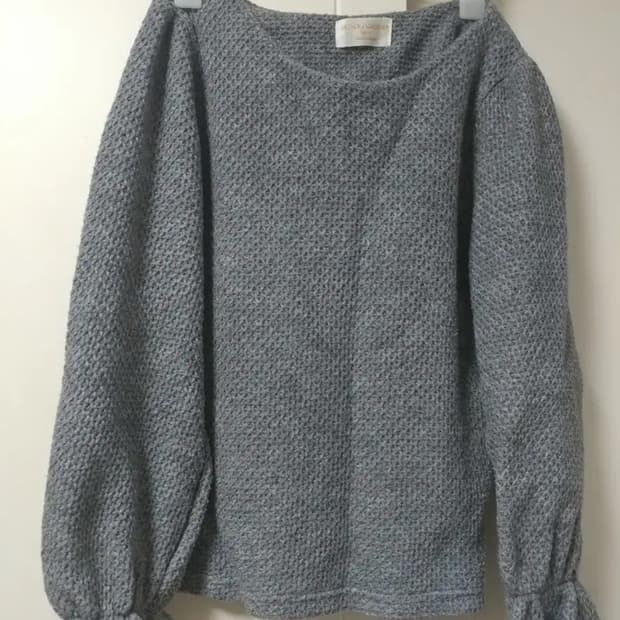 프릴 퍼프 소매 와플 니트 블라우스 55 44 s