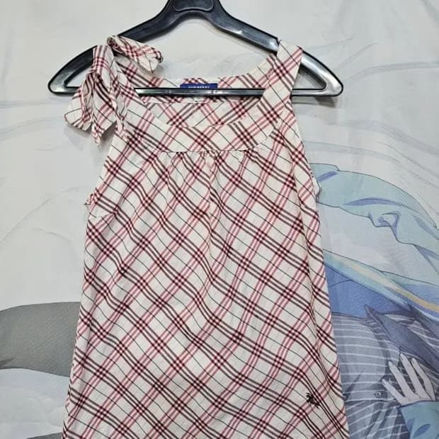 버버리 슬리브리스  체크 블라우스 