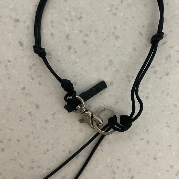 아워레가시 라돈 목걸이 팝니다