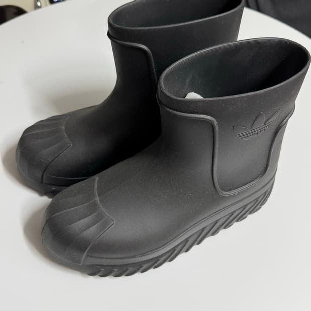 아디다스 아디폼 슈퍼스타 부츠 블랙 270