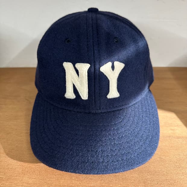 이벳필드 플란넬 뉴욕 캡