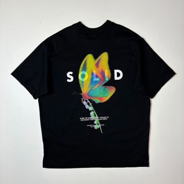 솔리드옴므 20SS 버터플라이 그래픽 반팔 티셔츠 PN9583