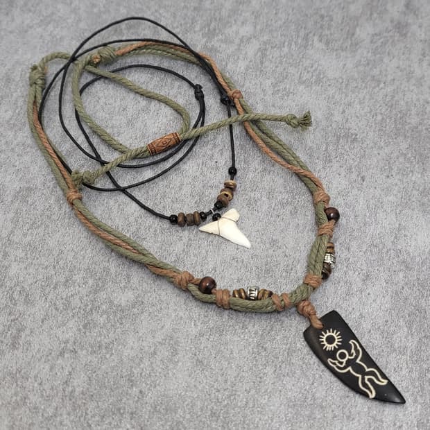 vintage necklace set