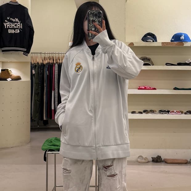 아디다스 레알 마드리드 로고 트랙 자켓 U1162