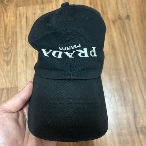 Nptsss 프라다 볼캡