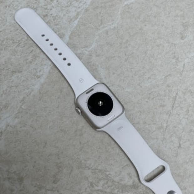애플워치 se3 44mm 10만원에 즈려요^^