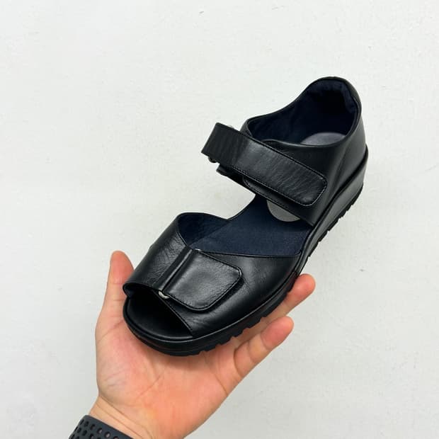 아식스 워킹 샌들 230