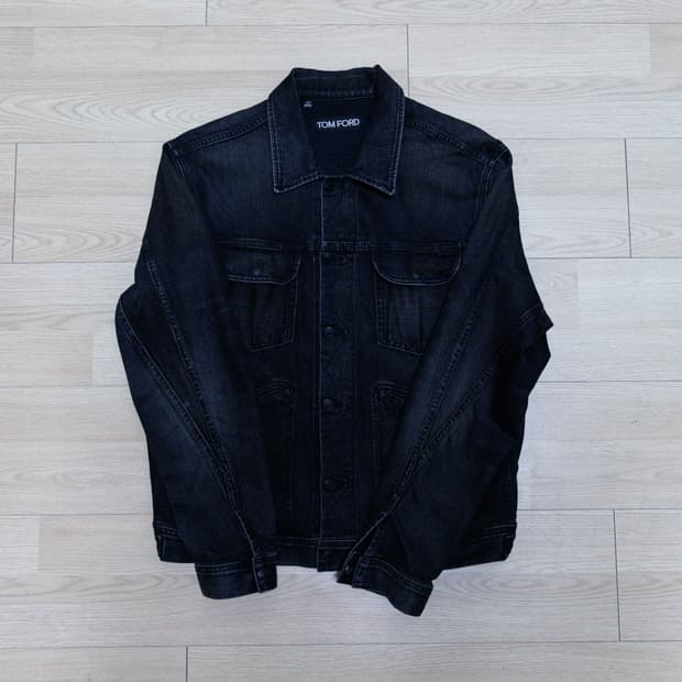 톰포드 아이코닉 멀티 포켓 데님 자켓