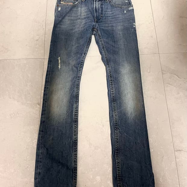 디젤 Diesel denim jean